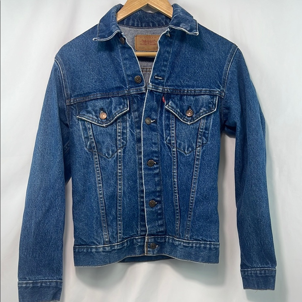 Levi's Blue Denim Trucker Jacket Size 34‎